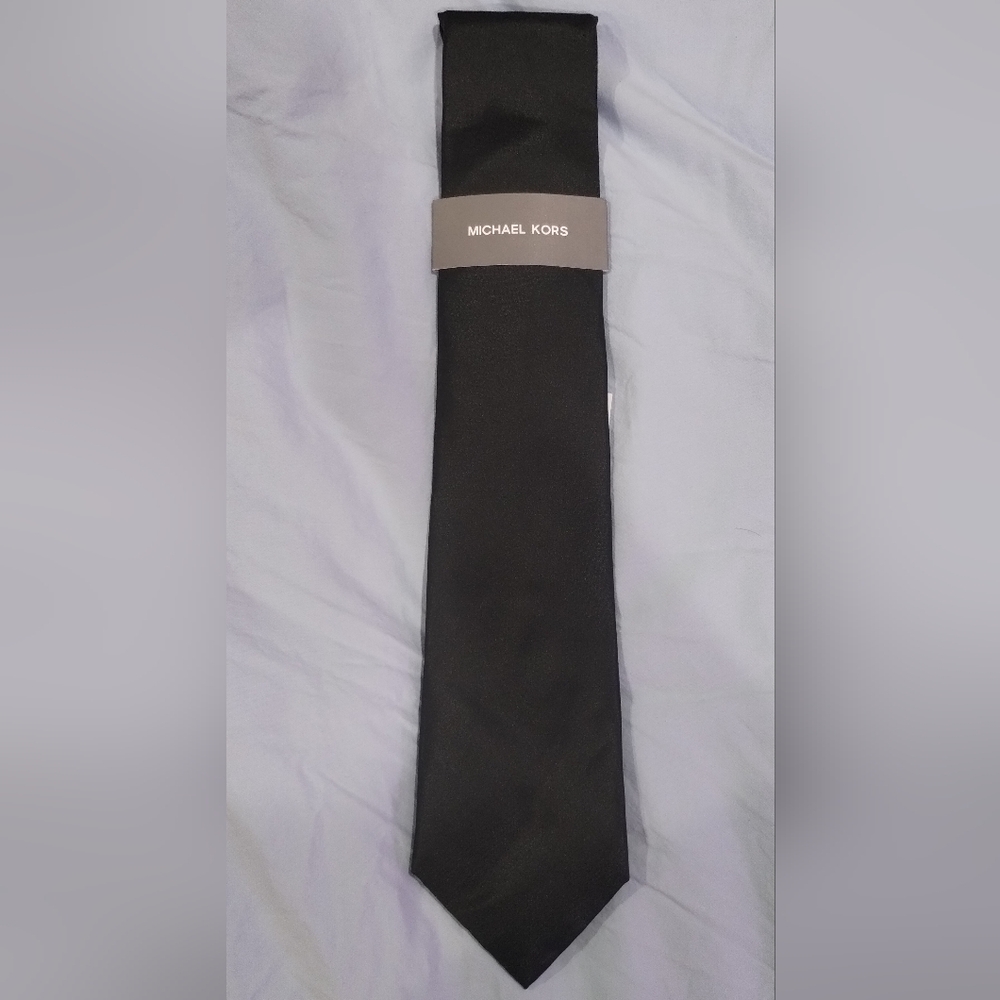 🔥(NWT)🔥Michael Kors Ties(8 Total) - Picture 16 of 16